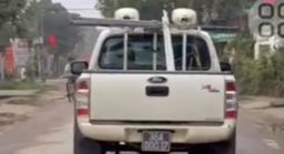 Ô tô biển xanh bị phạt 38 triệu đồng sau phản ánh của người dân