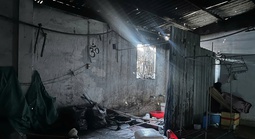 Cháy nhà dân ở TPHCM, nghi vấn do đốt cỏ