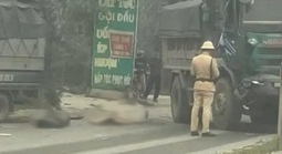 Tai nạn giao thông rất nghiêm trọng khiến 1 CSGT và 1 người dân tử vong