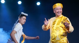 Hữu Nghĩa, Quốc Bảo ra mắt team sân khấu Hương Sài Gòn diễn tại tầng 1 "5B"