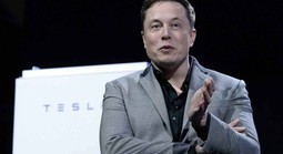 Tỉ phú Elon Musk phá kỷ lục thế giới về tài sản tích lũy