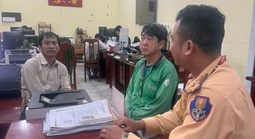 Thông tin mới vụ hai người đàn ông đánh nhau giữa đường ở TPHCM