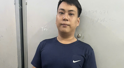 Tóm gọn kẻ chuyên "săn" người đeo vàng để cướp