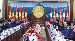 Việt Nam - Lào gắn kết chiến lược