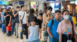 Sân bay Tân Sơn Nhất cao điểm Tết: Những lưu ý quan trọng cho hành khách đi máy bay