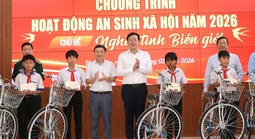 TPHCM mang mùa xuân ấm áp đến Đồng Tháp