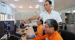 Người thầy giàu sáng kiến của thợ trẻ