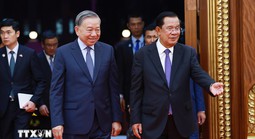 Quốc yến chào mừng Tổng Bí thư Tô Lâm và đoàn đại biểu cấp cao Việt Nam thăm Campuchia