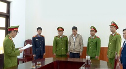 Lộ diện kẻ giúp người được nhờ làm sổ đỏ thành chủ đất