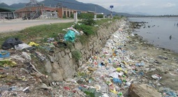 Du lịch Việt Nam trước áp lực rác thải nhựa