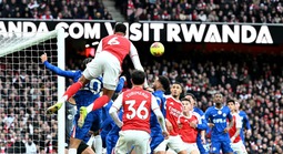 Thẻ đỏ, bóng chết và sai lầm chiến thuật khiến Chelsea trả giá