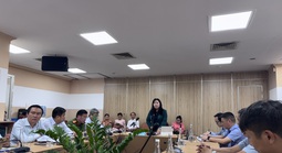 Một số người mua xăng tích trữ tại nhà, quản lý thị trường TPHCM cảnh báo nóng