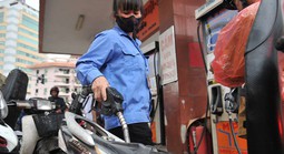 Ngăn chặn buôn lậu, vận chuyển trái phép xăng dầu qua biên giới