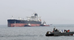 Điểm nóng xung đột ngày 12-3: IEA "xả" kỷ lục 400 triệu thùng dầu thô cứu thị trường 