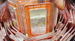 Giá bạc hôm nay 13-3: Rớt mạnh hơn vàng, bạc Phú Quý chỉ còn hơn 3 triệu đồng/lượng