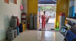 Thị trường gas loạn giá, chủ đại lý đứng ngồi không yên