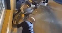 Tài xế xe Range Rover nói gì về việc dùng vật nhọn chọc thủng cả 2 lốp xe SH?