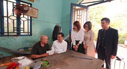 Vietcombank và những “mái nhà” nhân ái giữa lòng thành phố mang tên Bác