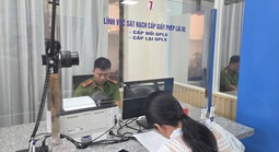 TPHCM sẽ không dùng tiền mặt trong thu phí sát hạch, cấp giấy phép lái xe