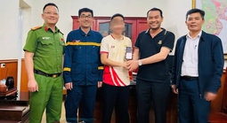 Cán bộ công an bất ngờ nhận được số tài khoản lạ chuyển tới nửa tỉ đồng