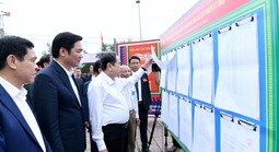 Cử tri cả nước phát huy quyền làm chủ, trực tiếp lựa chọn những đại biểu tiêu biểu, xứng đáng nhất