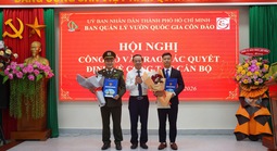 Công bố quyết định của Chủ tịch UBND TPHCM về công tác cán bộ 