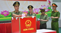 Hơn 2,8 triệu cử tri tỉnh Thanh Hóa đã đi bỏ phiếu