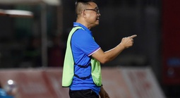 "Bầu" Đại thừa nhận gặp khó khi trở lại V-League