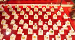 Giá vàng hôm nay 16-3: Thủng mốc 5.000 USD/ounce ngay khi bắt đầu tuần mới