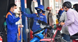 Thủ tướng chỉ đạo Bộ Tài chính, Bộ Công Thương về điều hành giá xăng dầu