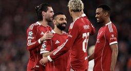 Liverpool đè bẹp Galatasaray, hiên ngang vào tứ kết Champions League