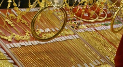 Giá vàng hôm nay, 20-3: Vàng thế giới giảm sốc 222 USD