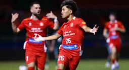 Chân sút Việt kiều tiếp tục giúp CLB Công an TP HCM chiến thắng