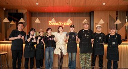 Chi Pu nhượng lại nhà hàng phở Việt ở Thượng Hải