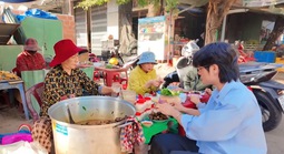 TikToker triệu view Quan Không Gờ: Vì sao có thể biến những khu chợ bình dị thành nội dung viral?