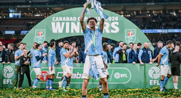 O'Reilly bắn hạ Arsenal, Man City đoạt League Cup thứ 9