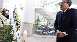 Cháy nhà máy ở Hàn Quốc làm 14 người chết, CEO bị lộ phát ngôn gây phẫn nộ