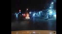 CLIP: CSGT Tây Ninh hú còi mở đường, cứu người phụ nữ nghi bị tai biến