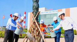 Nhiệt điện Vĩnh Tân phát động Tết trồng cây, phủ xanh hơn 23 ha khuôn viên