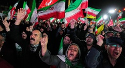 Mỹ, Iran gia tăng lập trường cứng rắn