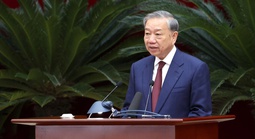 Thực hiện nhất quán "4 kiên định" về chính trị, tư tưởng