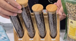 Giá cà phê hôm nay 27-3: Arabica mất gần 200 USD/tấn