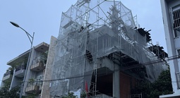 Người xây nhà “choáng váng” vì giá vật liệu tăng từng tuần