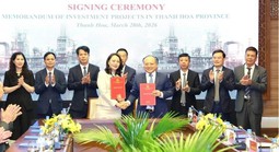 Tập đoàn FLC ký ghi nhớ đầu tư 2 dự án hơn 1 tỉ USD tại Thanh Hóa