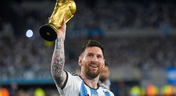 HLV tuyển Argentina nói 1 câu, cả thế giới thấp thỏm vì Messi