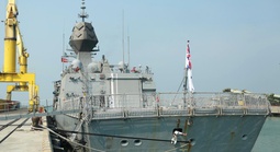 Tàu Hải quân Hoàng gia Úc thăm Đà Nẵng