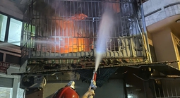 Cháy nhà ở TPHCM, 6 người may mắn thoát nạn