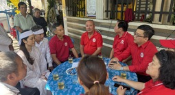 Nhiều tấm lòng đến với gia đình tài xế bị sát hại ở Quảng Trị