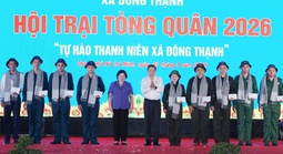 Chủ tịch Quốc hội động viên thanh niên TPHCM lên đường nhập ngũ