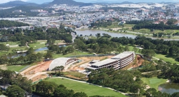 Lâm Đồng kiến nghị tháo gỡ khó khăn tại dự án Sân golf Đồi Cù, King Palace